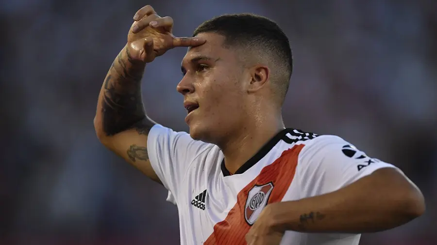 Juanfer Quintero dejó China para volver a River
