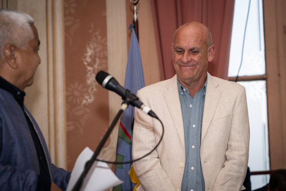 Borgo juró en Economía: “La situación siempre fue límite en el país y siempre remontamos”