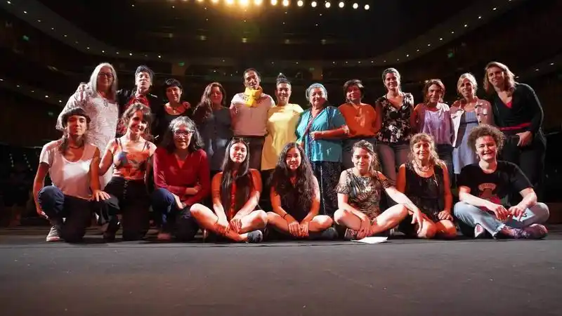 Artistas qom de Formosa, en 
Nosotras Movemos el Mundo