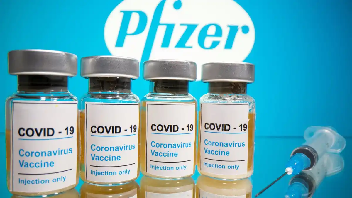Pfizer anunció que su vacuna previene el covid-19 en más del 90% de los casos