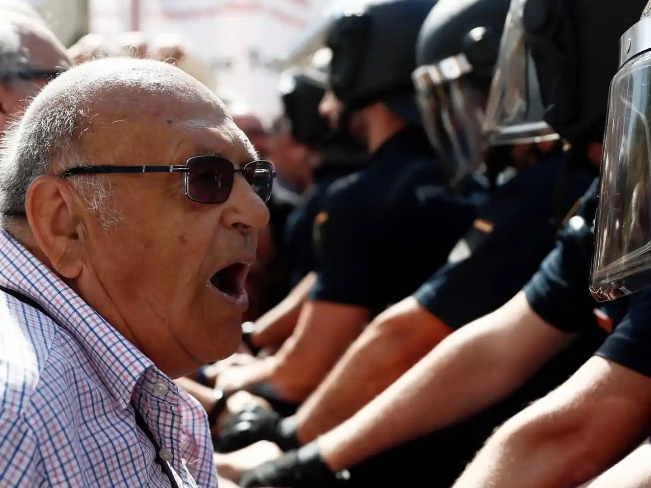 Justicia prohibió la intervención de las fuerzas federales en la marcha de jubilados