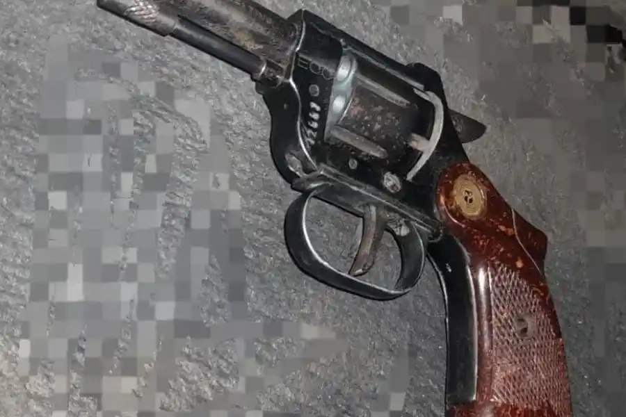 Amenazaron a una menor de edad con un arma de fuego: requisa y secuestro en una localidad de la región