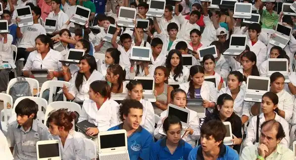 Técnicos de Conectar Igualdad vuelven a denunciar atraso en salarios