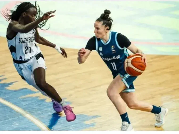 Meli Gretter, clave en el triunfo argentino 64 a 61 ante Sudán. Foto:CAB