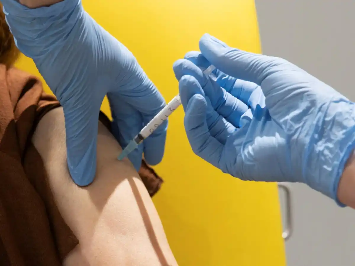 Hay más de 15.000 anotados para probar la vacuna contra el coronavirus