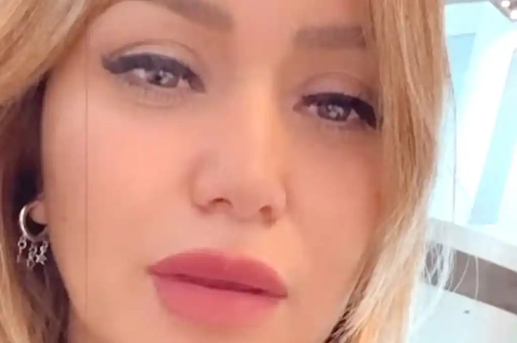 “Peligro, vengo a Twitter en pedo”, el mensaje de Karina “La Princesita” que alarma a sus fans