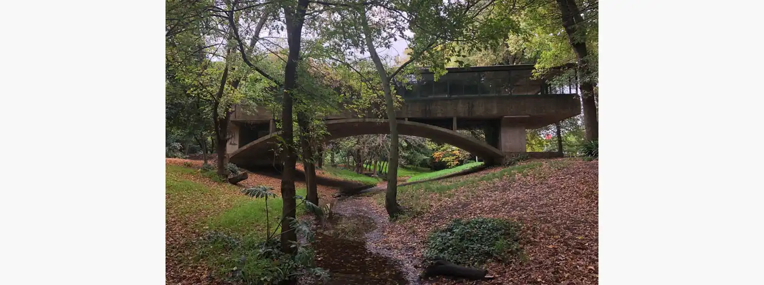 Casa sobre el Arroyo: "Es una obra más conocida afuera que en nuestro país"