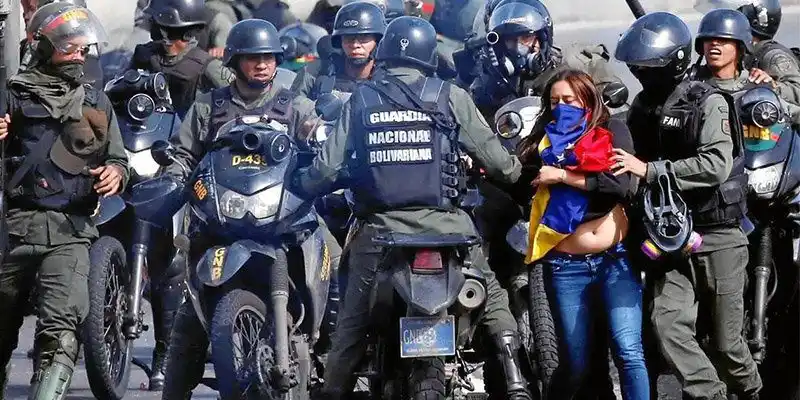 Expuestos a la inhumanidad: violaciones de DD.HH. en Venezuela cubre toda la población
