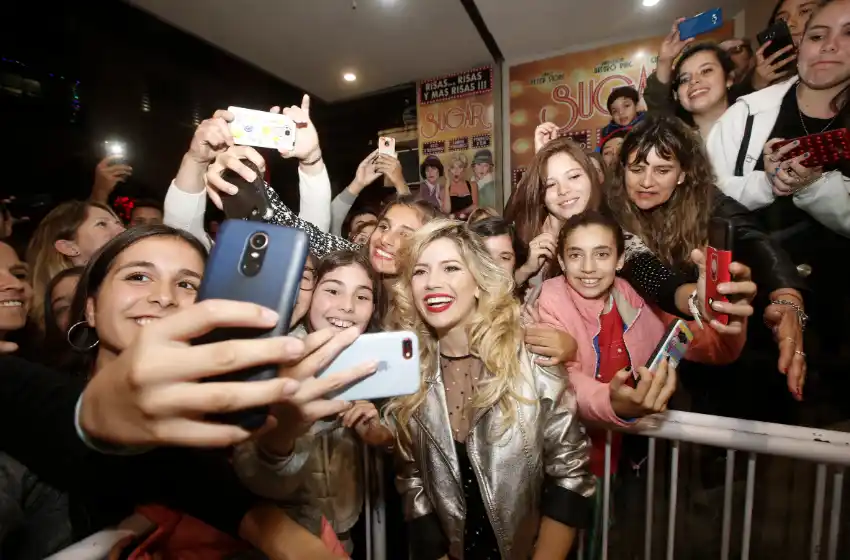 A sala llena estrenó la obra teatral "Sugar" en Mar del Plata