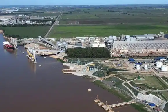 El gobierno nacional anunció la construcción de un nuevo puerto agroindustrial en Timbués