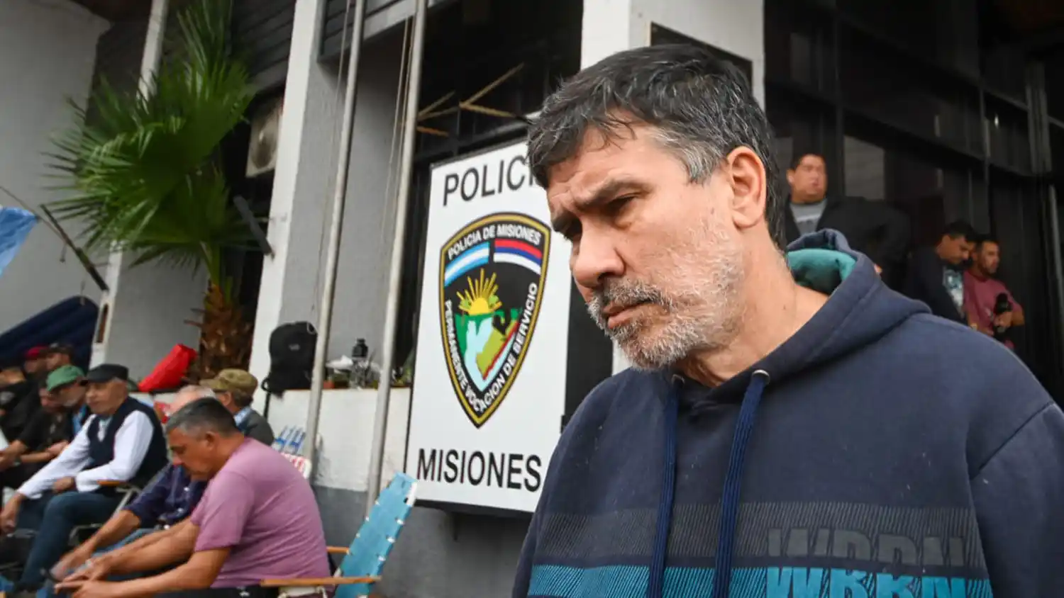 Qué pasa con el ex policía que fue elegido diputado, pero está preso
