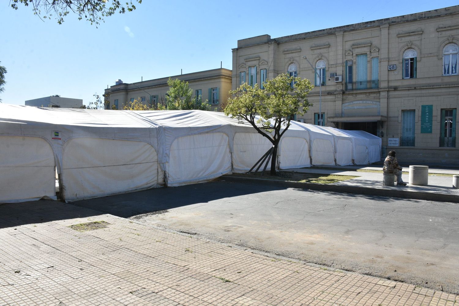 Colapso sanitario: quedan dos camas críticas en la capital santafesina