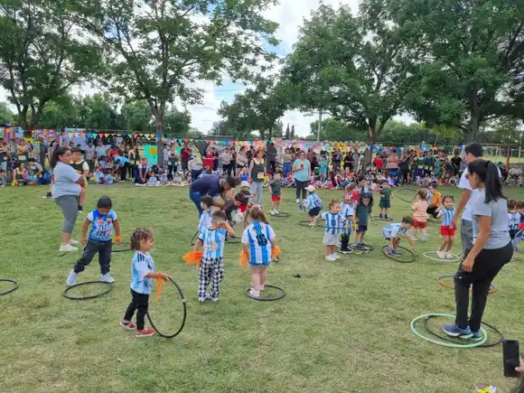 Arte, música y movimiento: la Muestra de Áreas 2024 de los CDI fue un éxito