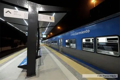 Randazzo denunció "sabotaje o negligencia" en el tren Sarmiento 