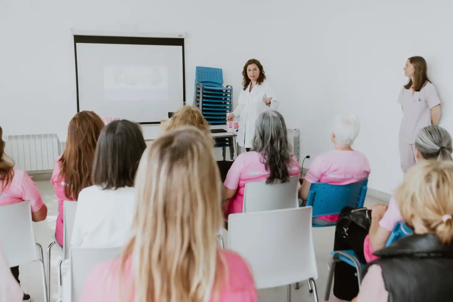 La actividad se enmarca en la conmemoración del Día Mundial de la Voz, que se celebra cada 16 de abril.