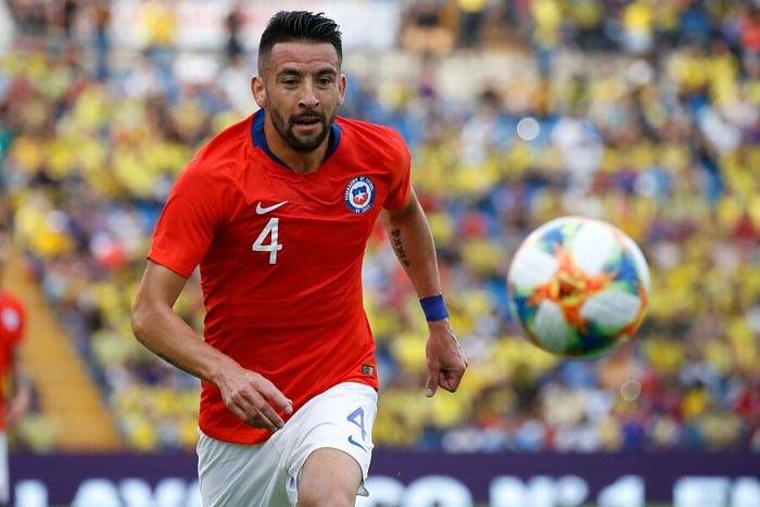 Mauricio Isla, la obsesión de Riquelme para reforzar a Boca