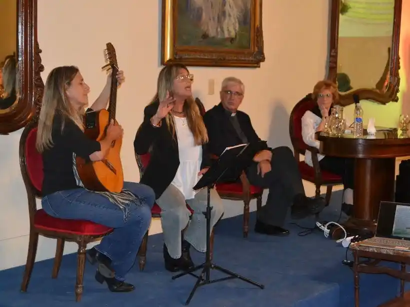 Emotivo homenaje al Dr. Telémaco Susini en el Club Social