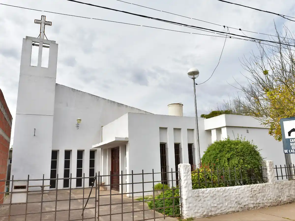 Una capilla fue la destinataria de una  donación de la Colectividad Sirio Libanesa