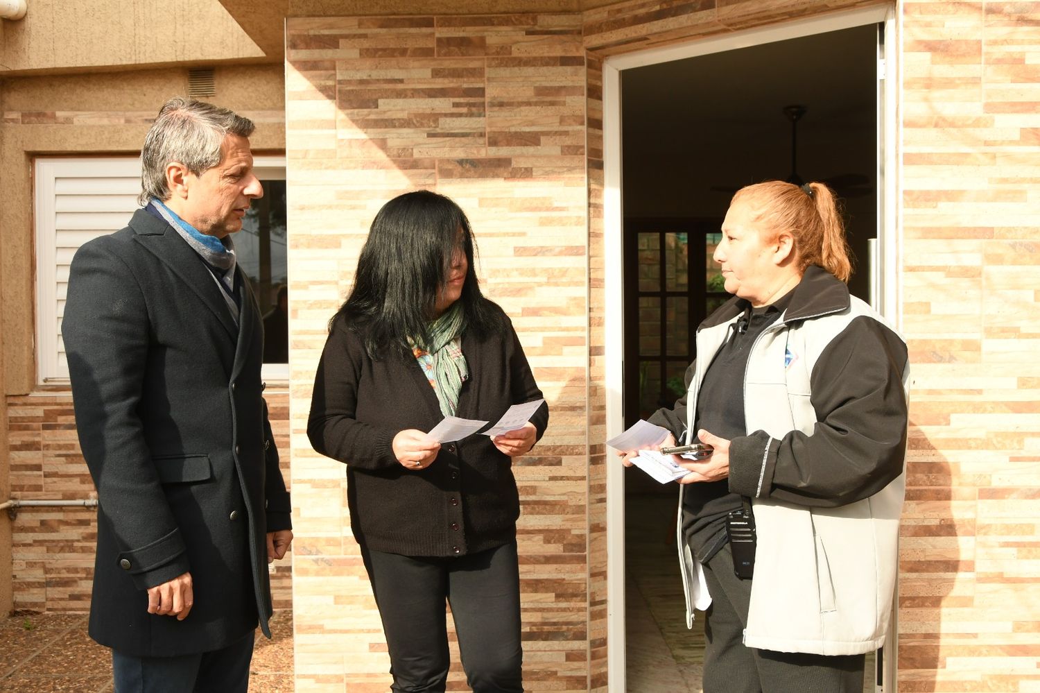 Con el programa “La muni en tu barrio”, Bernarte se entrevista con vecinos para conocer las necesidades de cada sector con respecto a la seguridad