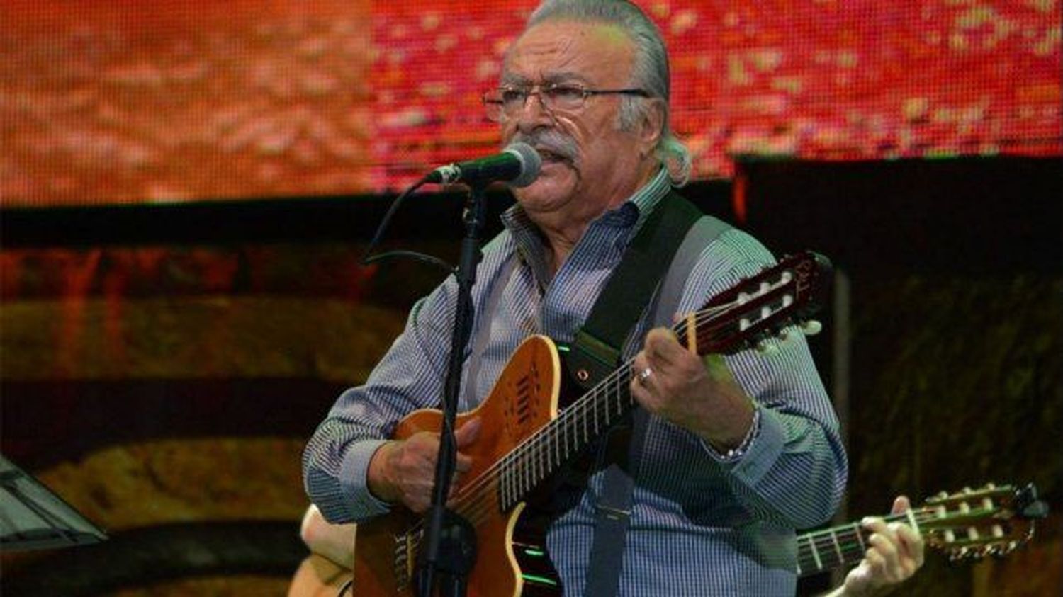 Murió el compositor y cantante César Isella