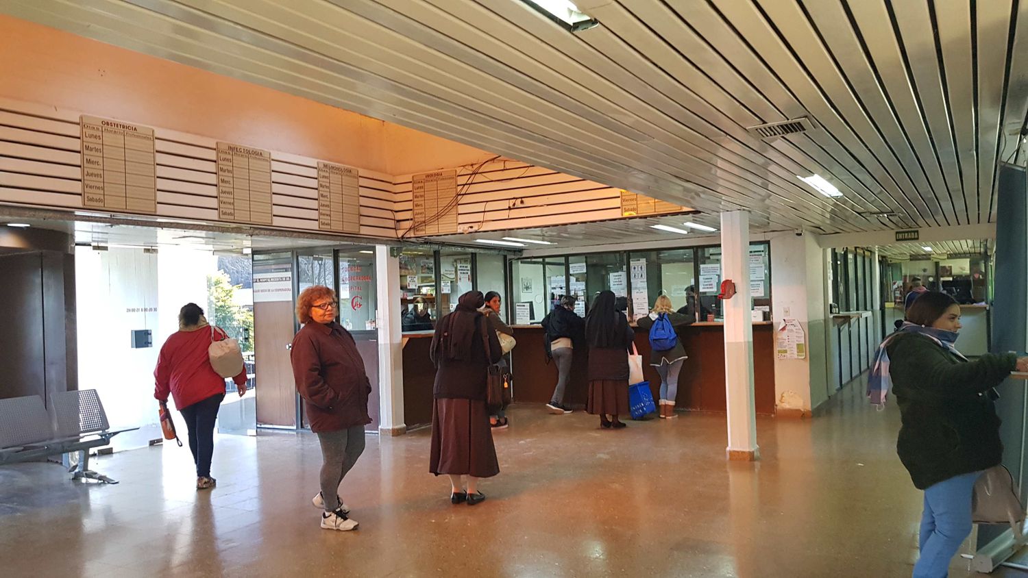 Altísima demanda en el Hospital, la preocupación que el Intendente le transmitió a la directora designada.