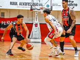 Central visita a Centenario de Venado Tuerto en el inicio de su última gira antes del receso de fin de año