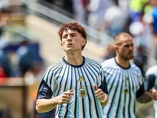 “Colo” Barco fue confirmado en Chelsea