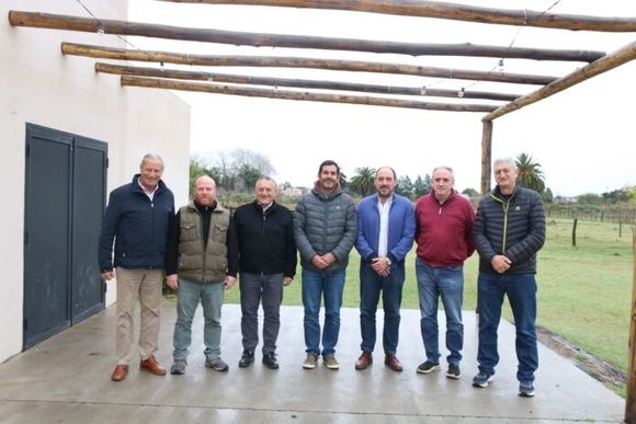 Intendentes peronistas de la Quinta Sección respaldaron a Kicillof en su disputa con Milei