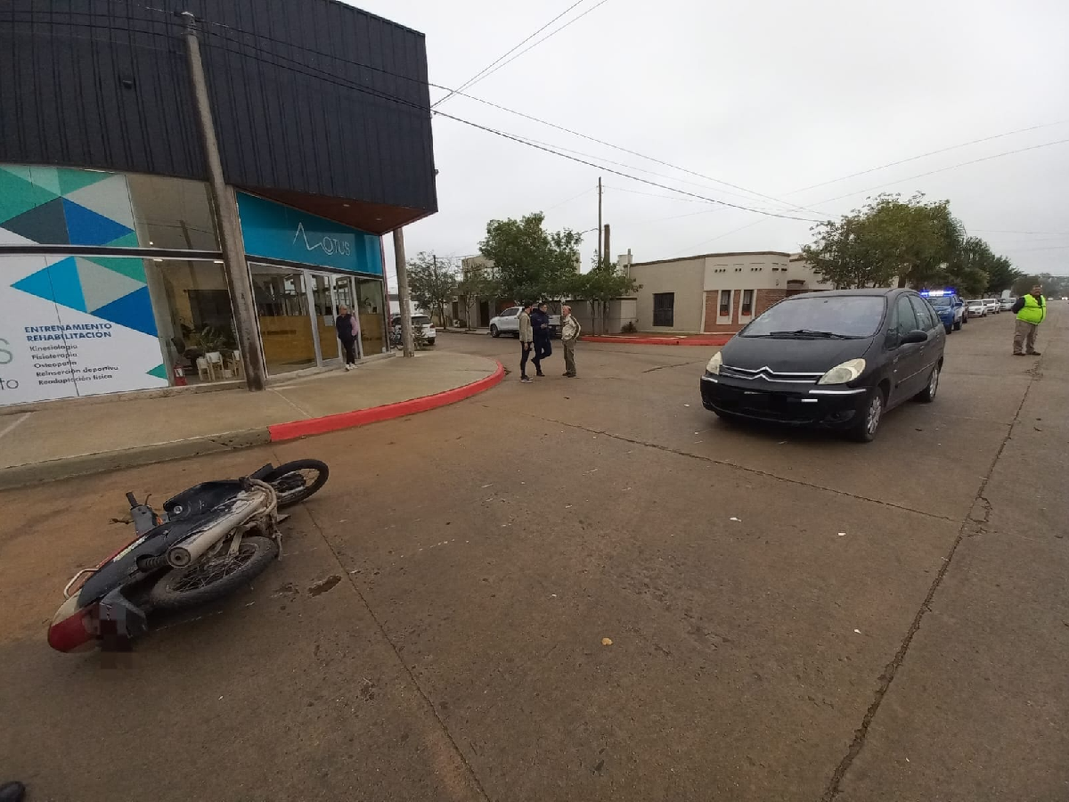 Morteros: mujere lesionada en choque entre dos motocicletas