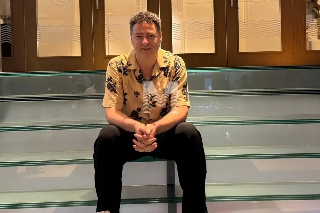 Iñaki Urlezaga presenta "Noche de clásicos", un espectáculo de danza que repiensa a los grandes compositores.