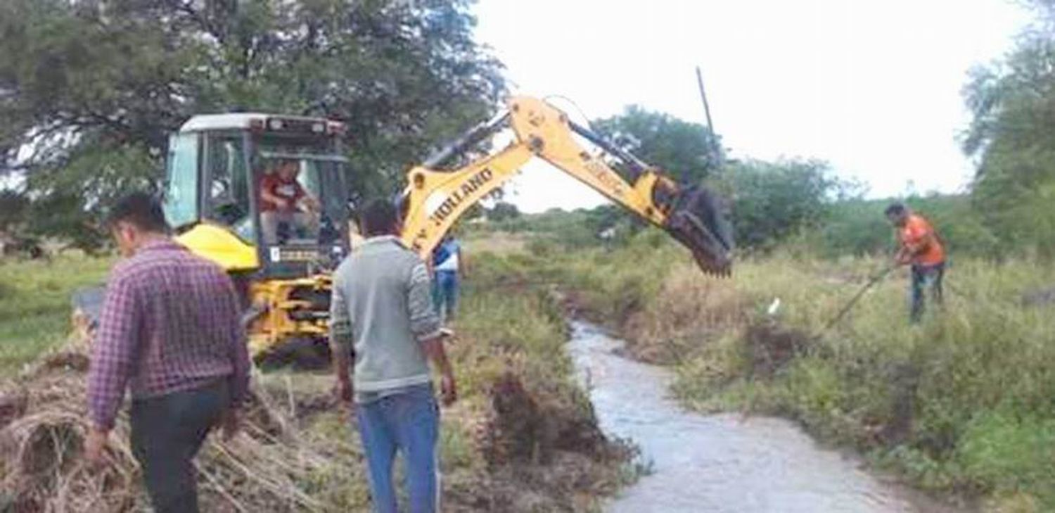 Perín recibió 300 milímetros de lluvia por lo que 
hubo una inmediata asistencia del Gobierno provincial