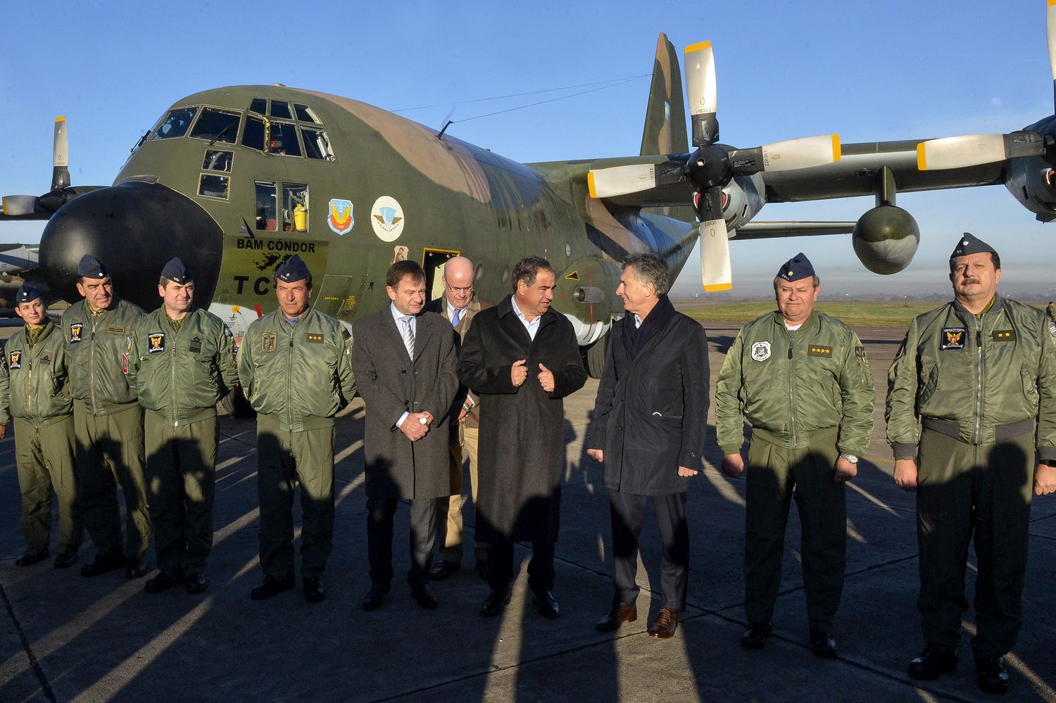 Macri presentó el renovado Hercules