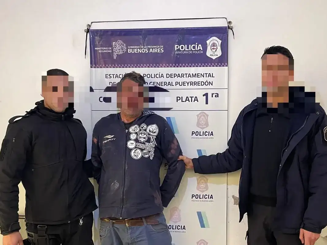 El hecho ocurrió en la zona de Diagonal Alberdi y San Luis.