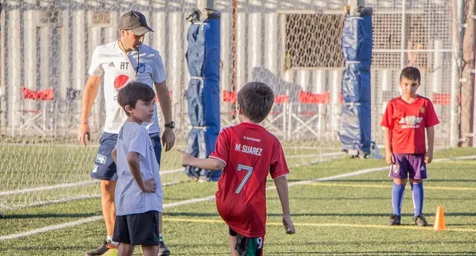 Diego Gottardi abrió su escuelita en San Pedro: “El primer día los chicos se fueron satisfechos”