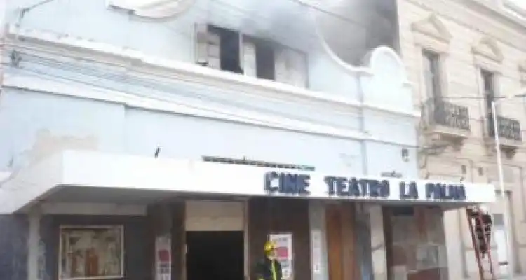 El cine postergó su apertura
