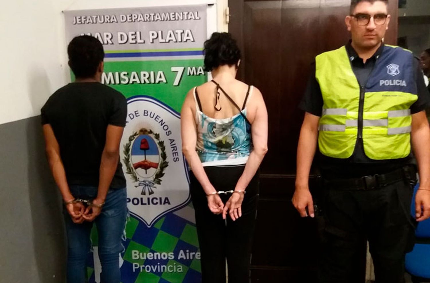 Robó un celular y lo puso a la venta por Facebook