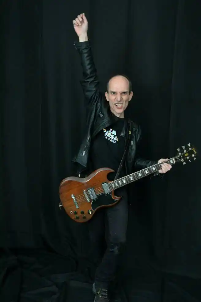 Homenaje al músico local Pablo “Rosca” Mazzaro en el teatro Brazzola con varios artistas invitados