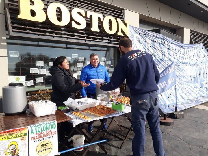 Mar del Plata: Trabajadores despedidos de La Boston se reúnen con Arroyo
