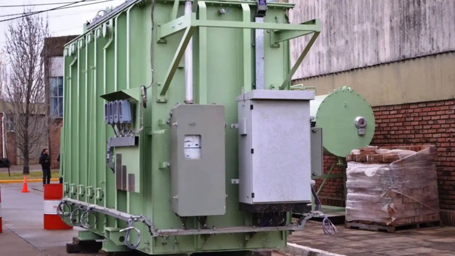 El transformador fue adquirido por Coopser en 2013.