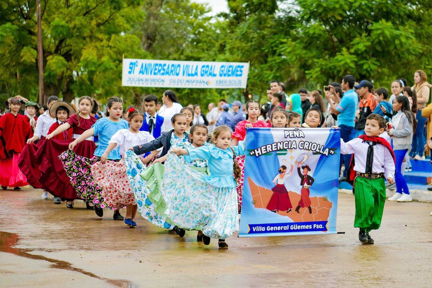 El vicegobernador Solís participó en los festejos
por el aniversario de Villa General Güemes