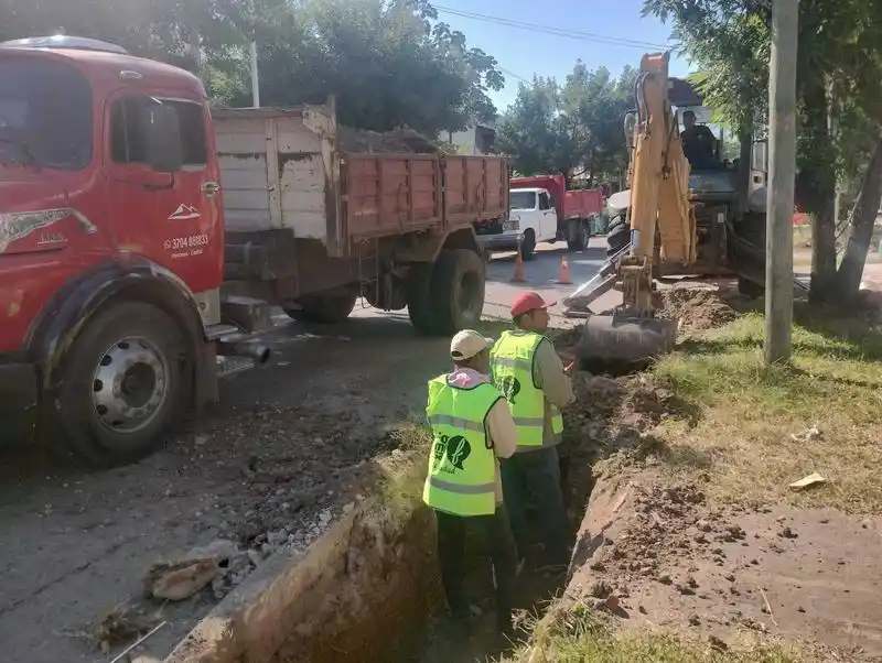 Peatonal Rivadavia: Iniciaron obras para la extensión