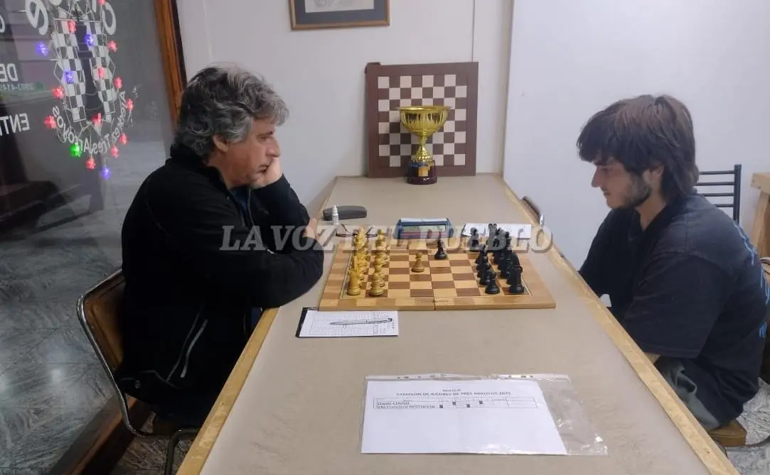 Francisco Restuccia venció a Dante Couso y volvió a consagrarse con Torneo Oficial de Primera