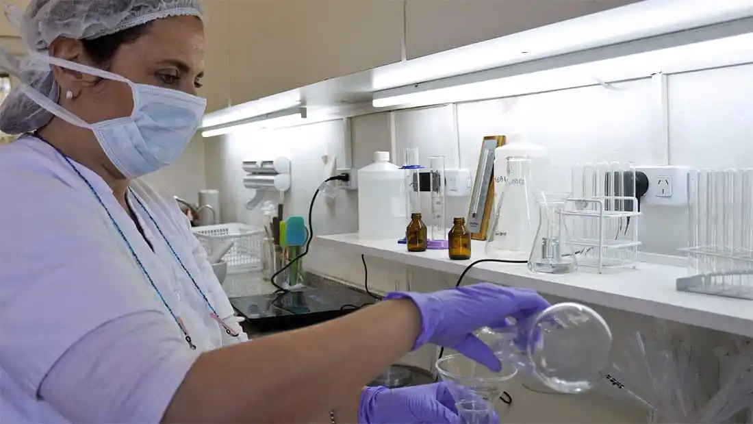 El repelente se fabrica en Cañuelas y se vende desde $5.800.