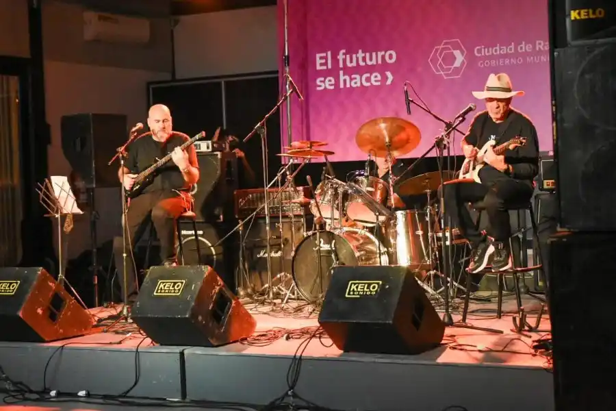 "La Estación" se llenó de rock