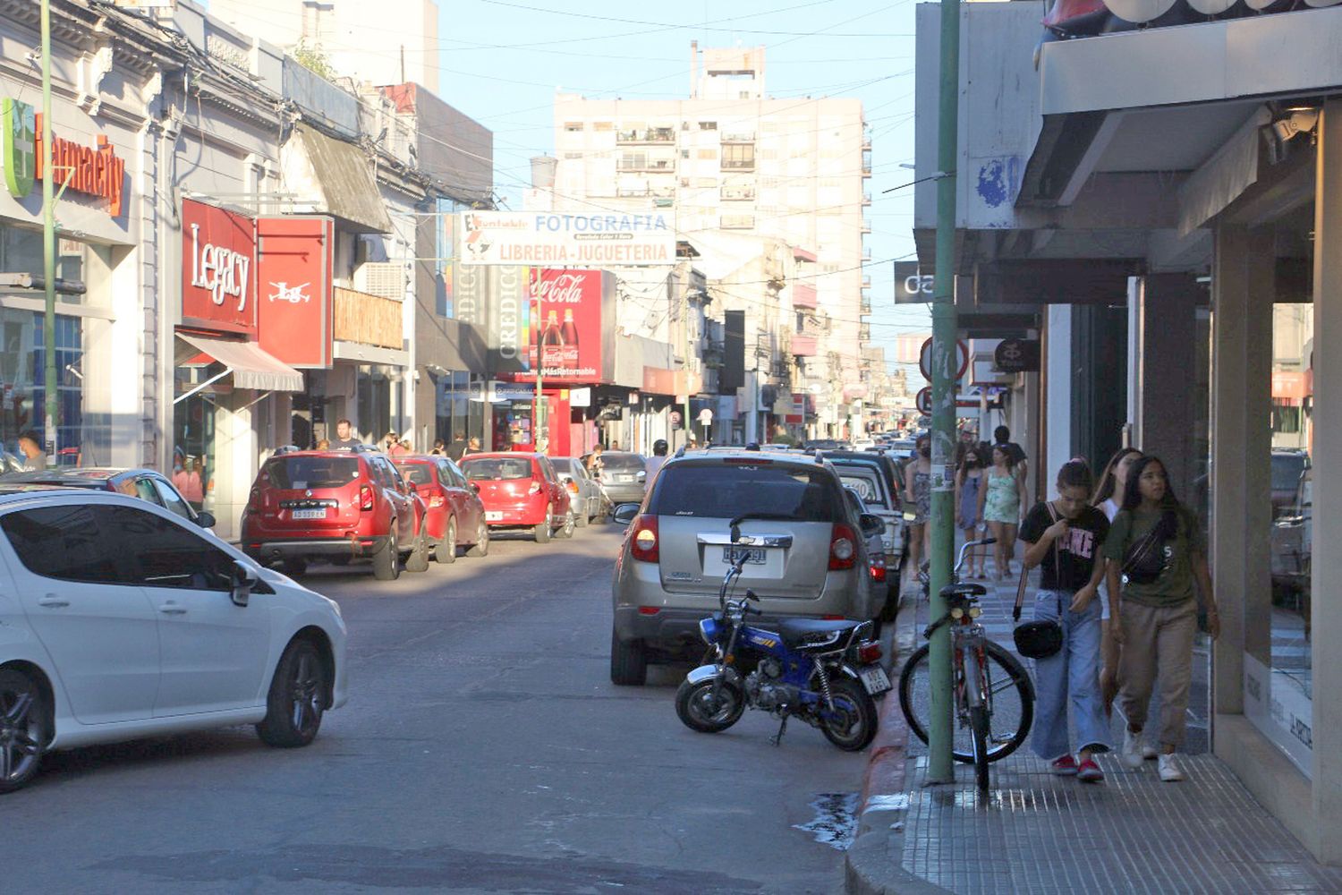 Jueves de sol pero advierten sobre dos nuevas “ondas de depresión”