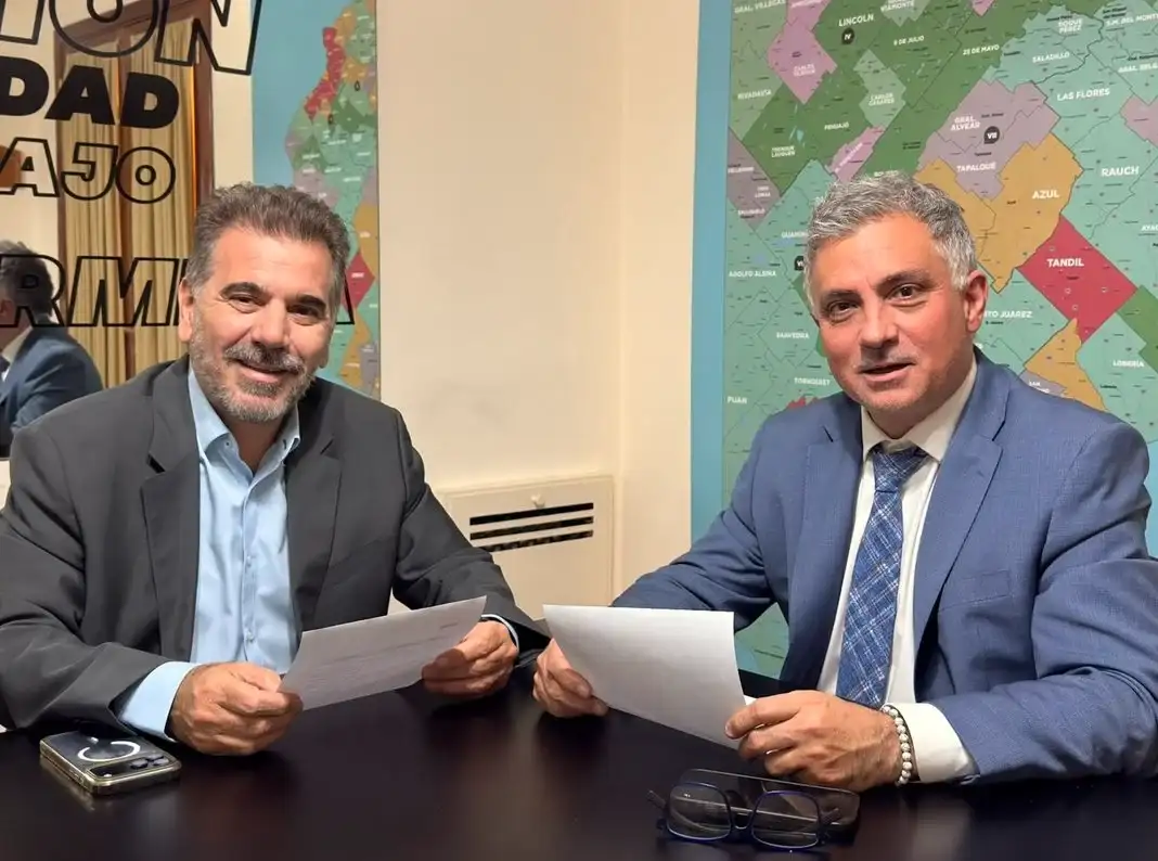 Cristian Ritondo (PRO) y Sebastian Pareja (LLA) trazaron una hoja de ruta conjunta en la Legislatura.