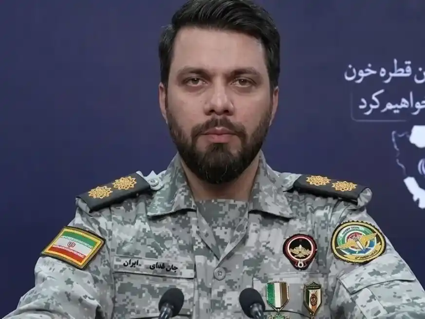 Ebrahim Zolfaghari, portavoz del principal mando militar de Irán. Crédito: NA.