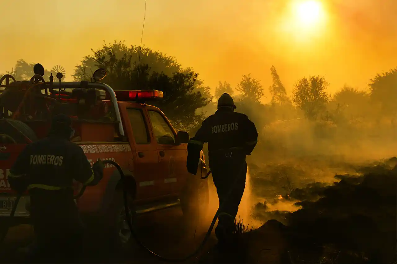 2 de Junio: Día del Bombero Voluntario en Argentina