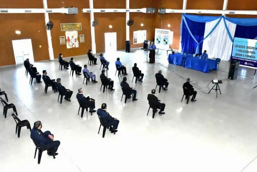 El Subjefe de Policía se reunió con efectivos de unidades regionales