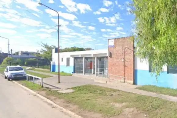 Conmoción en Villa Gobernador Gálvez: un alumno llevó un arma a la escuela y disparó al aire